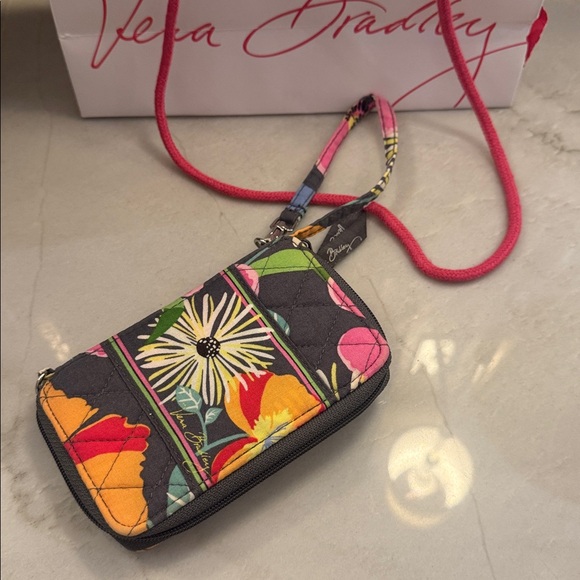 EUC Vera Bradley with Bag! Clutch, Wallet Small Purse, Adjustable Strap. - Picture 8 of 8